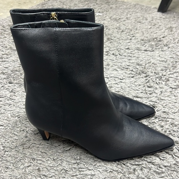 J.Crew new Stevie ankle boots in leather cc055 - Picture 2 of 5